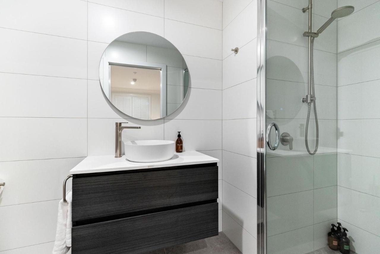 Beacon Lakeside Luxury 908 - 3 Bedroom Queenstown Buitenkant foto
